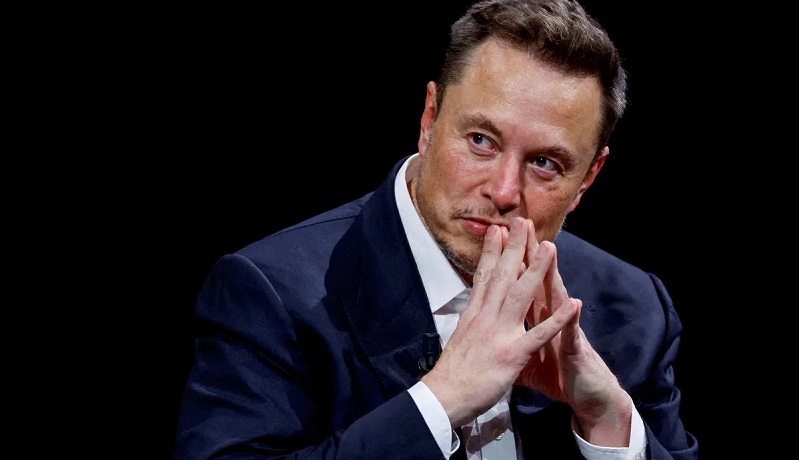 Elon Musk le pidió prestado dinero a SpaceX el mismo mes que compró Twitter